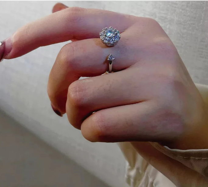 Adjustable Rotating Flower Ring | Spinner Fidget Ring for Women | Fashion Finger Ring