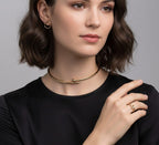 Aurum Edge Nail Jewelry Set – Gold Necklace, Ring & Hoop Earrings