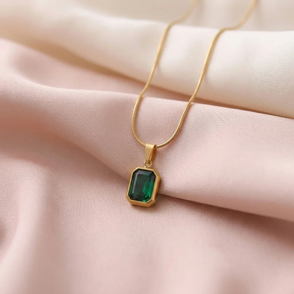 Emerald Green Pendant Necklace | Green Stone Gold Necklace for Women