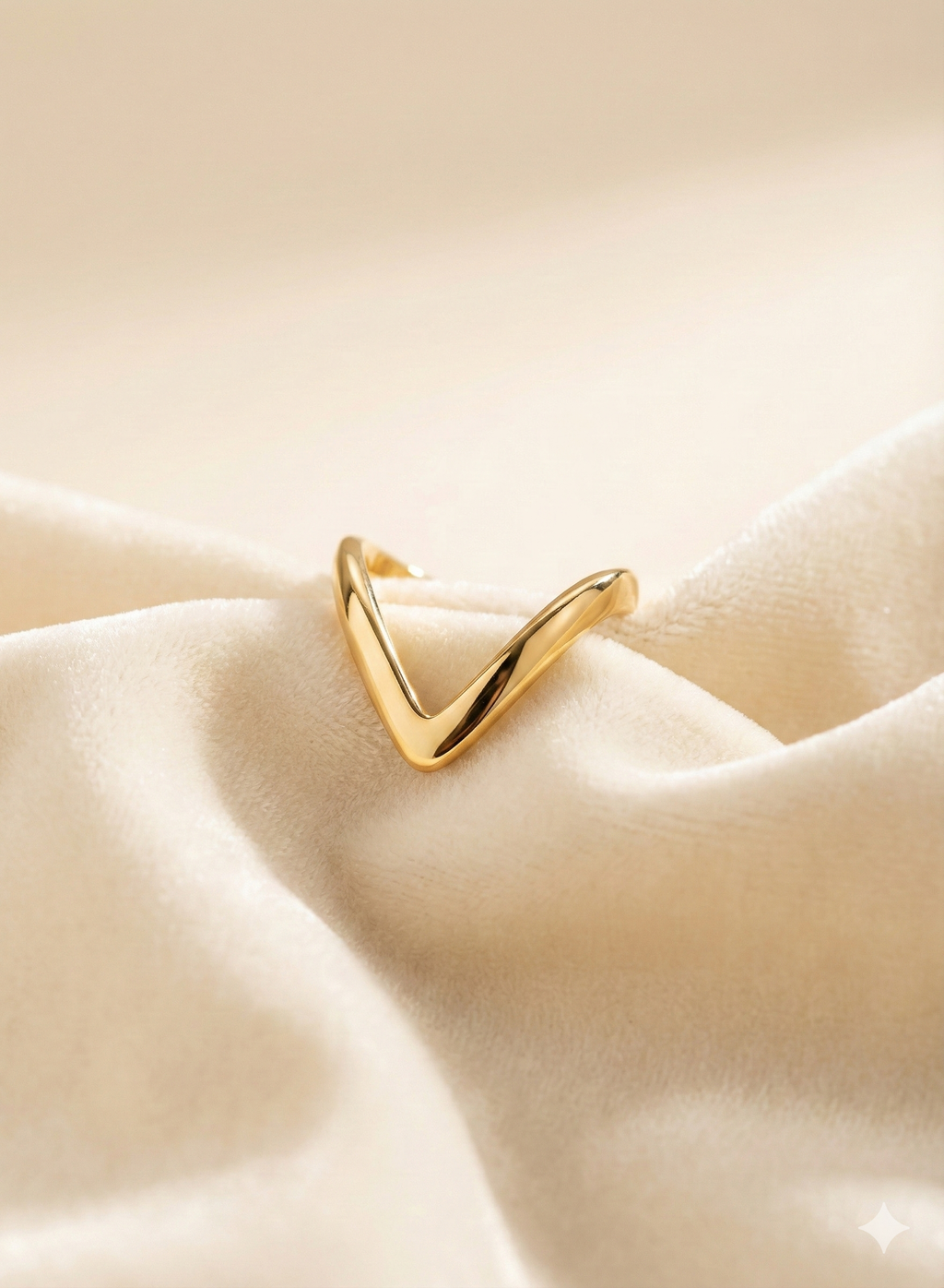 Gold Chevron V-Shape Ring - Minimalist Stacking Jewelry