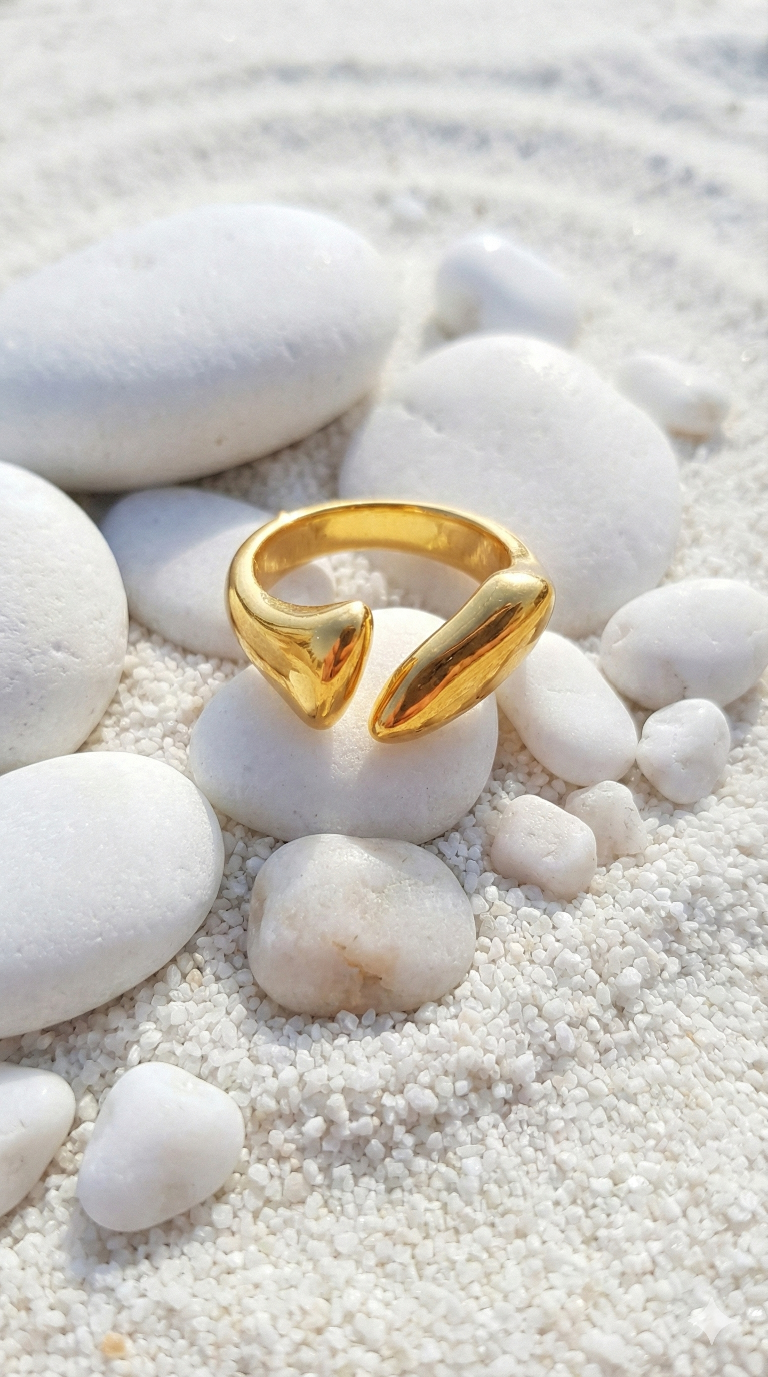 Gold Organic Nugget Open Ring - Sculptural Statement Jewelry - ORYX TREND RingEmbrace fluid design with the ORYX trend Gold Organic Nugget Open Ring. This stunning piece features two polished, abstract nugget shapes that almost touch, creating a dynamic, adjustable design. The smooth, high-shine gold finish gives it a luxurious, molten aesthetic. Perfect for those seeking bold yet sophisticated contemporary statement jewelry. Add this unique piece to your collection from ORYX trend.Default Title#