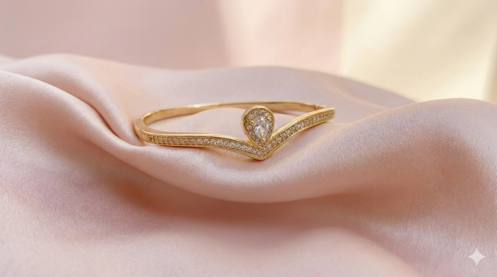 Gold Teardrop Wishbone Bracelet