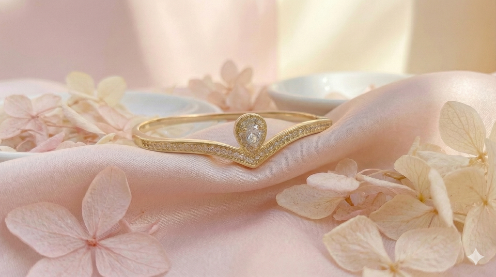 Gold Teardrop Wishbone Bracelet