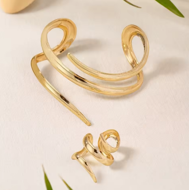 Gold Twist Bracelet & Ring Set | Snake Spiral Jewellery Set for Women