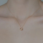 Minimalist Gold Interlocking Circles Necklace