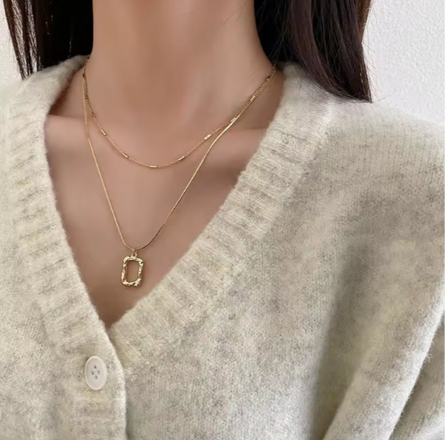 Double-Layered Gold Necklace with Textured Pendant - Minimalist & Trendy Jewelry