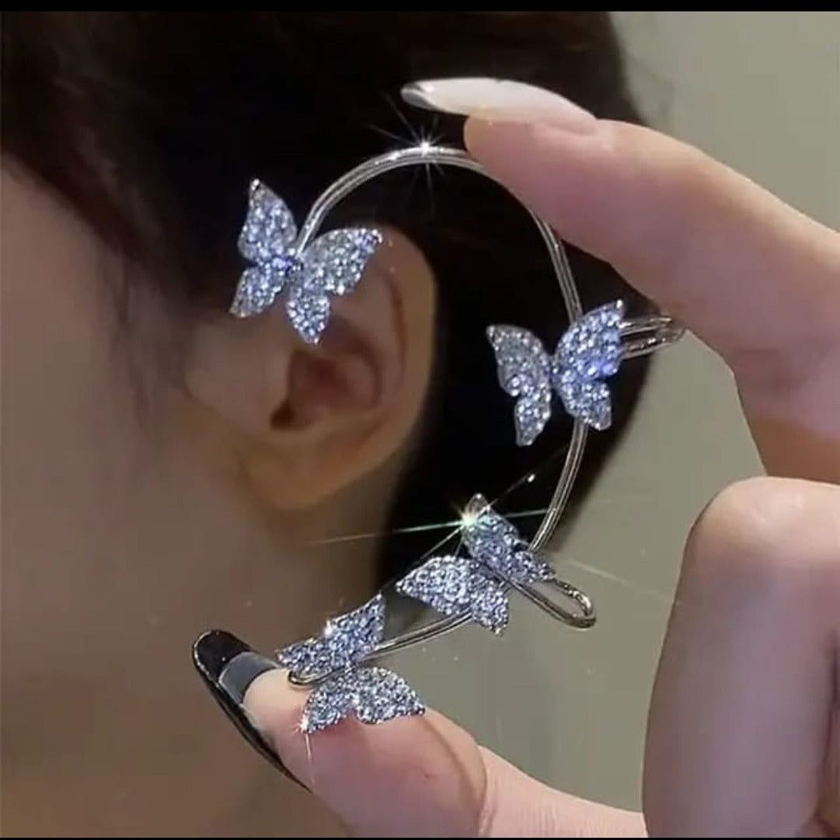 Sparkling Butterfly Ear Cuffs Set - ORYX TREND EaringDesign: Dazzling set of crystal-encrusted butterfly ear cuffs that wrap around the ear.Default Title#