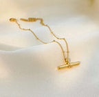 Stylish Gold Toggle Chain Anklet - ORYX TREND AnkletThis beautiful gold toggle chain anklet is the perfect accessory for summer. Featuring a chic and secure T-bar clasp, this ankle bracelet combines classic style with a modern twist. Made with high-quality, durable materials.Default Title#