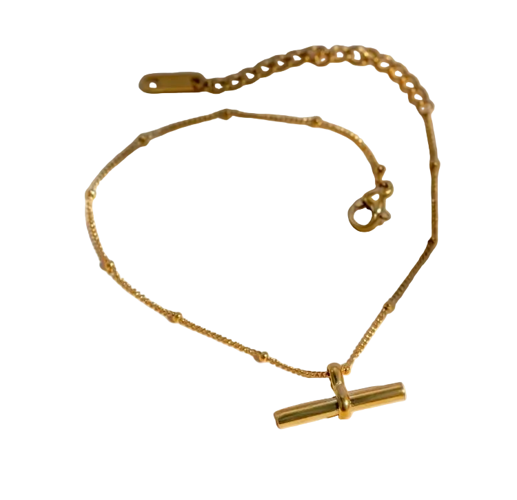 Stylish Gold Toggle Chain Anklet - ORYX TREND AnkletThis beautiful gold toggle chain anklet is the perfect accessory for summer. Featuring a chic and secure T-bar clasp, this ankle bracelet combines classic style with a modern twist. Made with high-quality, durable materials.Default Title#
