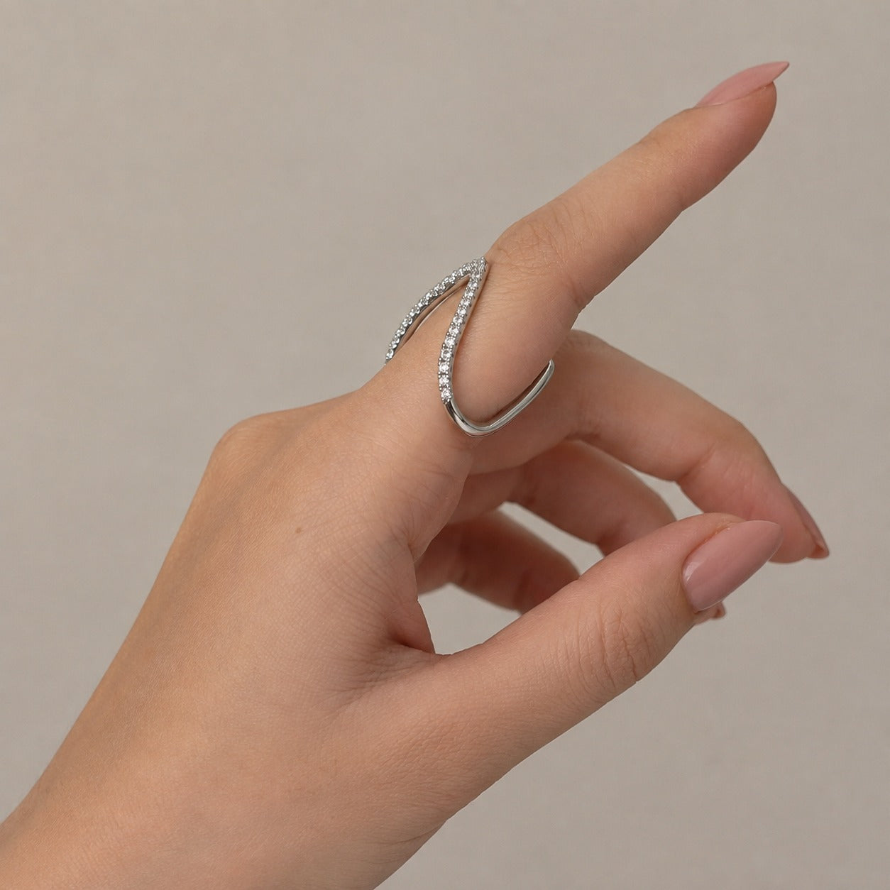 Silver Diamond Deep V Ring – Trendy Chevron Statement Band