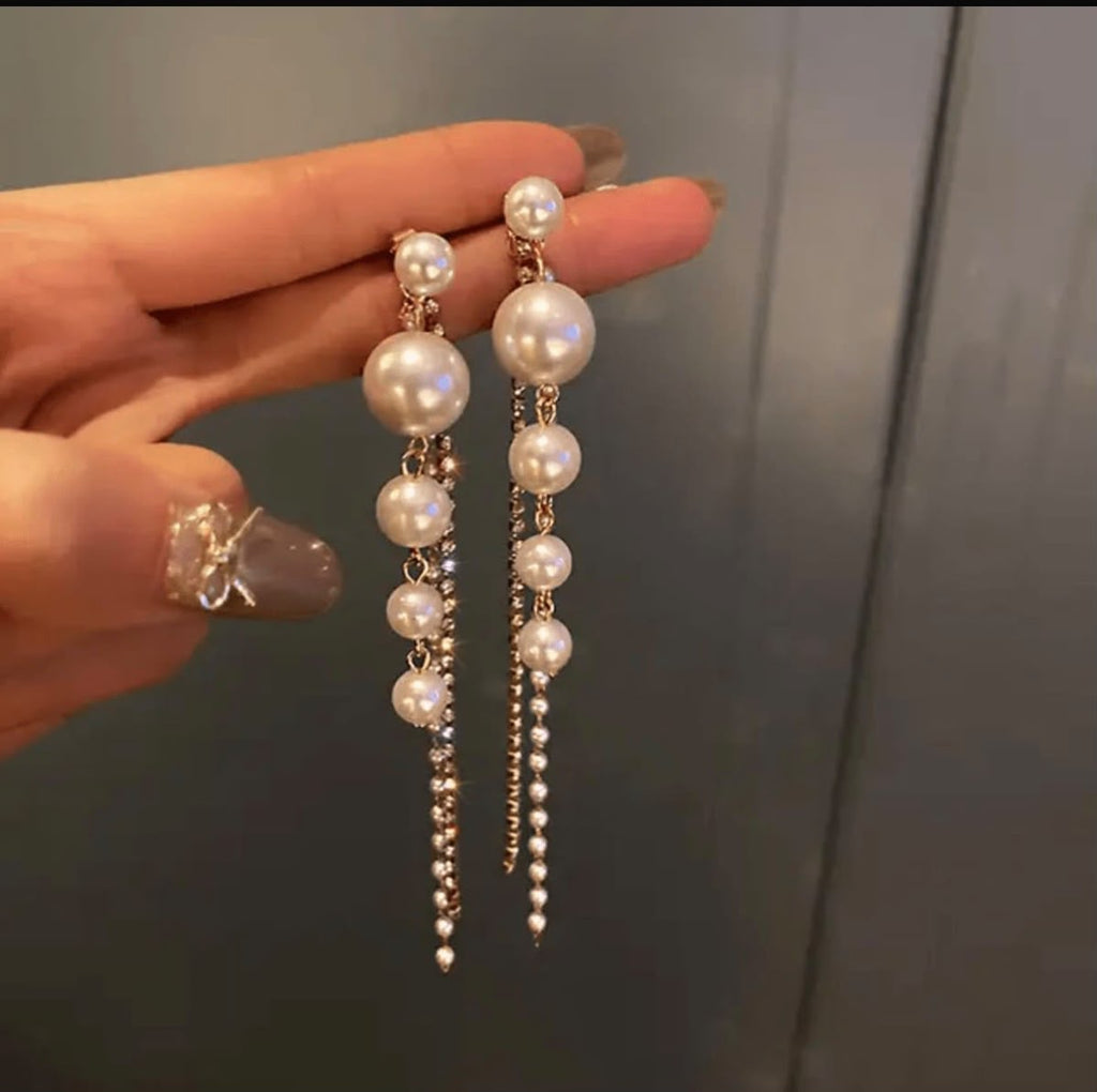 Pearl Drop Dangle Earrings – Elegant Long Pearl Statement Earrings