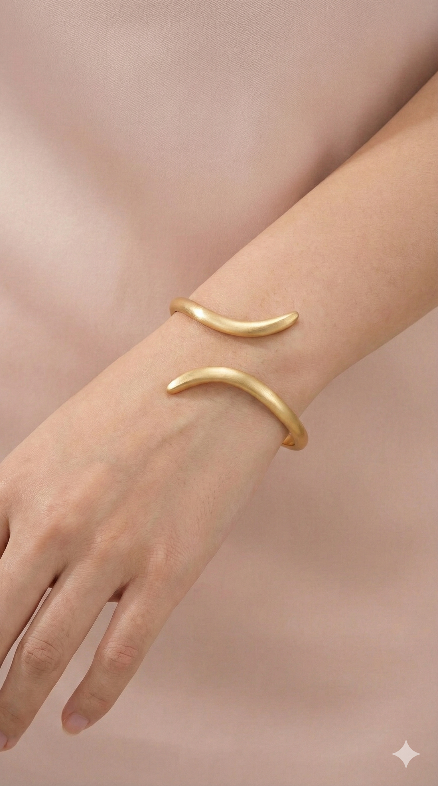 Wide Gold Geometric Cuff Bracelet - ORYX TREND BraceletsMake an unmistakable statement with this Wide Gold Geometric Cuff Bracelet. This striking statement bangle features multiple horizontal bands connected by small, stylized circle cutouts, offering a sleek, architectural look. The open back allows for easy on-and-off. Perfect for adding a modern, avant-garde edge to both office wear and evening attire. Style: Cuff, Wide, Geometric, Statement, ArchitecturalDefault Title#