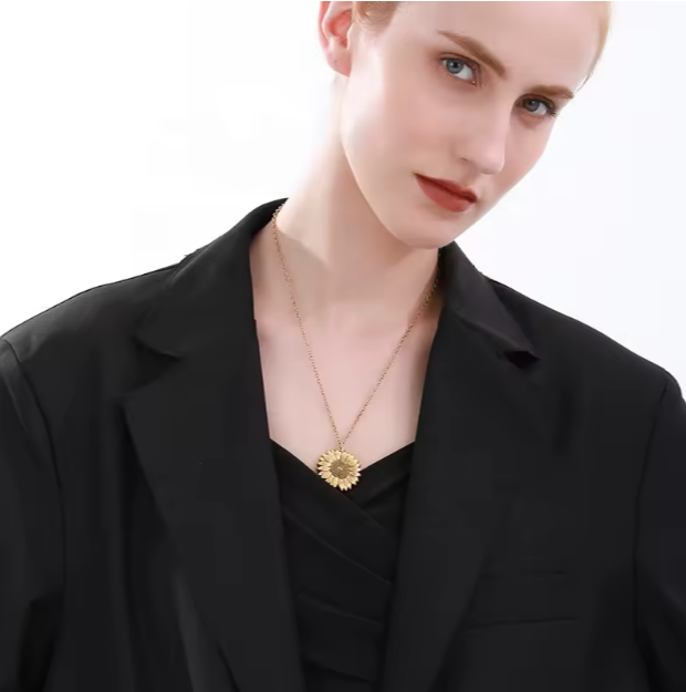 You Are My Sunshine Necklaces - ORYX TREND NecklaceProduct Description: "You Are My Sunshine" Sunflower Locket Necklace 🌻 Celebrate love, joy, and sunshine with this charming and unique locket necklace!Default Title#
