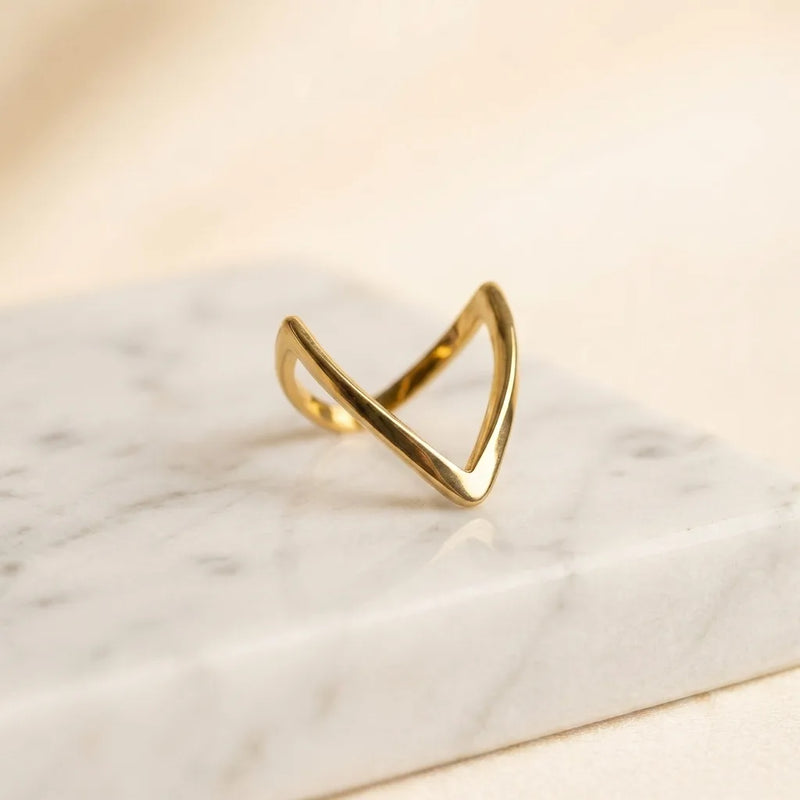 Gold Chevron V-Shape Ring - Minimalist Stacking Jewelry